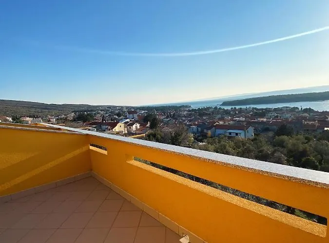 The Manzoni Family 1 4*